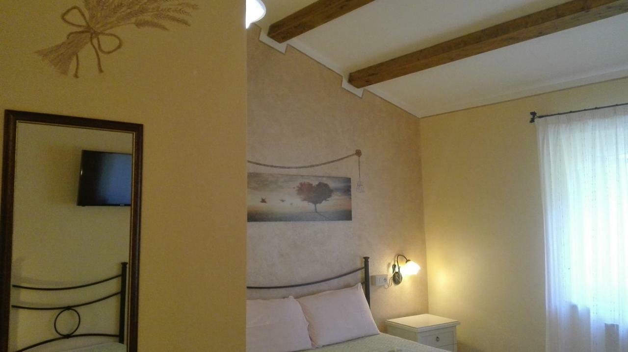 Agriturismo Monte Pino Telti Exterior foto
